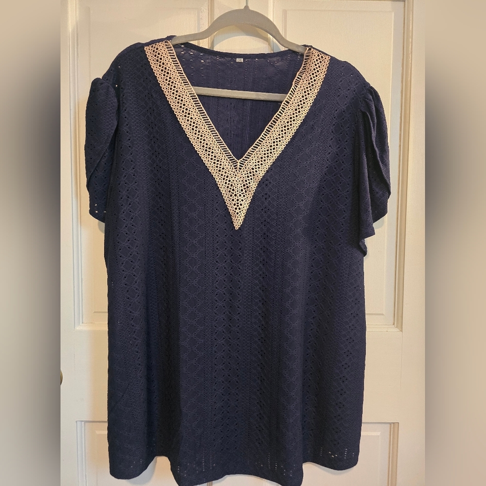 💋Navy Blue Crochet V-Neck Women's Top